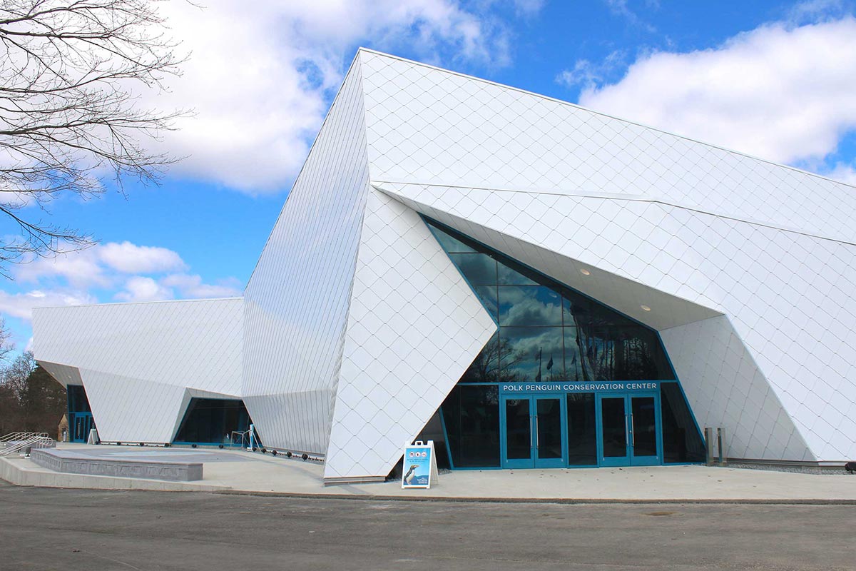 detroit zoo polk penguin conservation center exterior